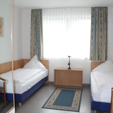 Riesenjunior By Trip 3* Hanau