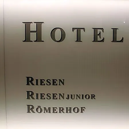 Riesenjunior By Trip Hotell